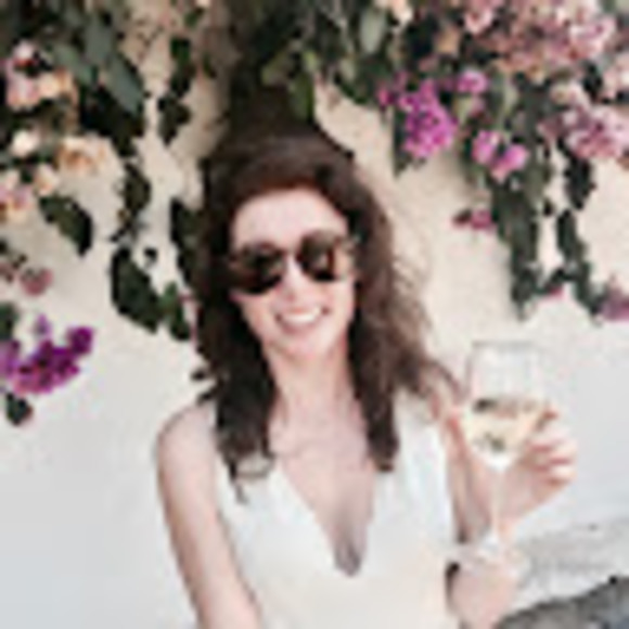 Meet your Posher, Annie - Picture 1 of 1